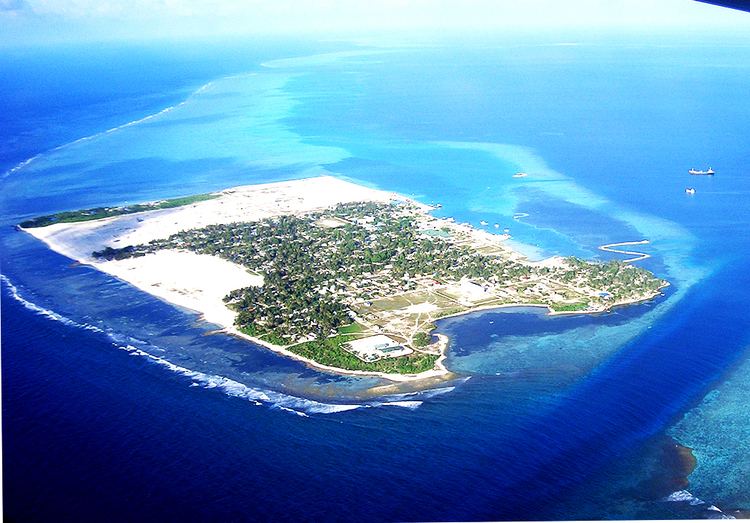 Thinadhoo (Gaafu Dhaalu Atoll) httpsuploadwikimediaorgwikipediaendd9Gdh