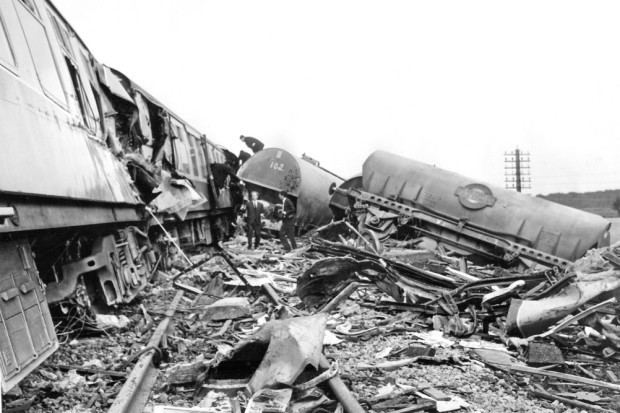 Thirsk rail crash (1967) rescloudinarycomjpressimagefetchw620fauto
