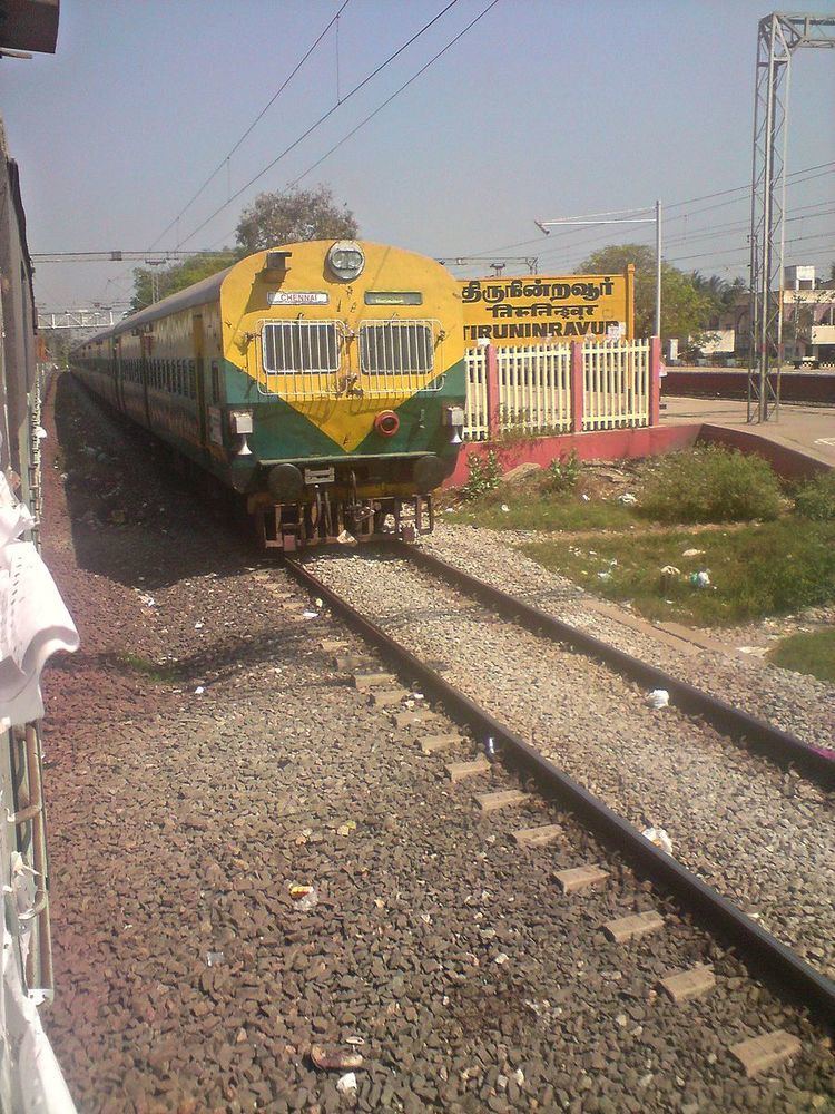 Thiruninravur railway station