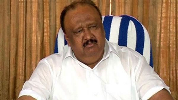 Thomas Chandy Saseendran backs out Thomas Chandy to be sworn in as new NCP Minister