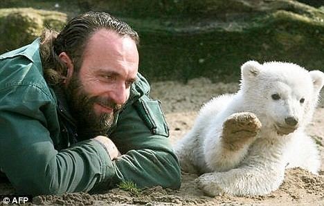 Thomas Dörflein They had an extraordinary bond but were forced apart by zoo bosses