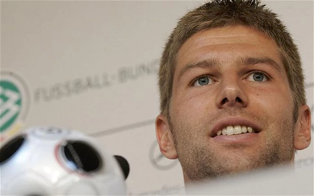 Thomas Hitzlsperger Thomas Hitzlsperger thanks 39everyone39 for support as