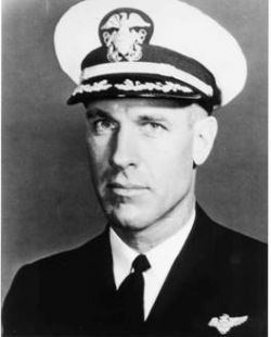 Thomas J. Hudner Jr. CMOHSorg Lieutenant HUDNER THOMAS JEROME JR US Navy
