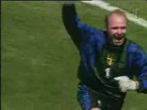 Thomas Ravelli Sweden Romania 1994 last penalty YouTube