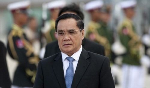 Thongsing Thammavong Lao premier praises military ties with Vietnam
