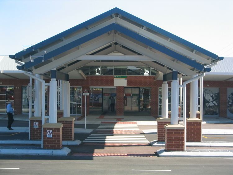 Thornlie railway station