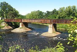 Three Rivers, Massachusetts httpsuploadwikimediaorgwikipediacommonsthu