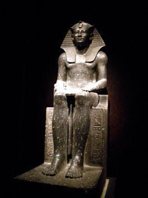 Thutmose II THUTMOSE II was a distant relation by marriage to Hatshepsut her