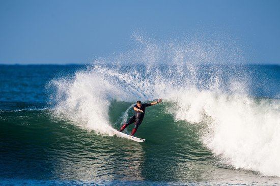 Tiago Pires (surfer) Tiago Pires announces retirement from competition