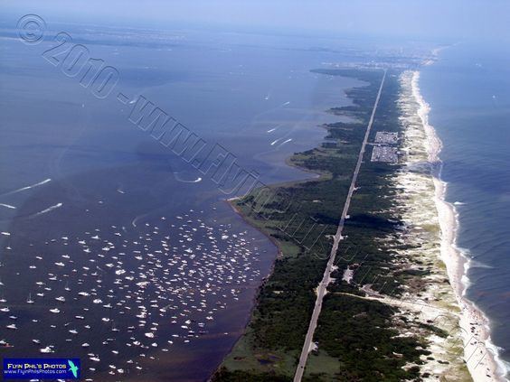 Tices shoal Tices Shoal Hundreds of boat anchor in a shallow part of the bay