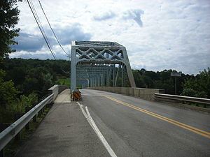Tidioute Bridge httpsuploadwikimediaorgwikipediacommonsthu