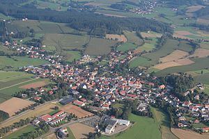 Tiefenbach, Upper Palatinate httpsuploadwikimediaorgwikipediacommonsthu