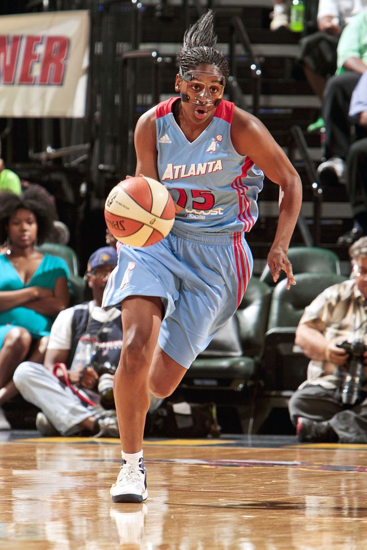 Tiffany Hayes Tiffany Hayes fullcourtcom Inside Women39s Basketball