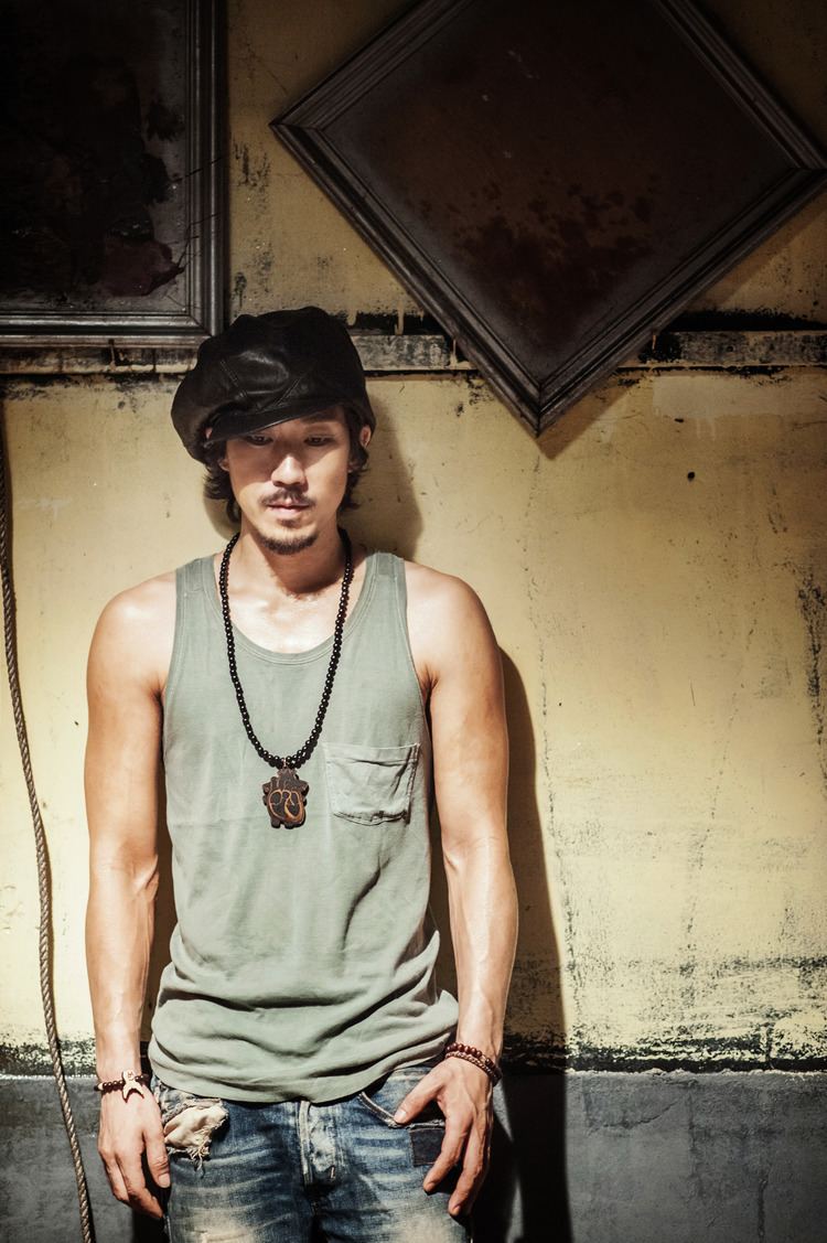 Tiger JK Tiger JK The Sunny Town