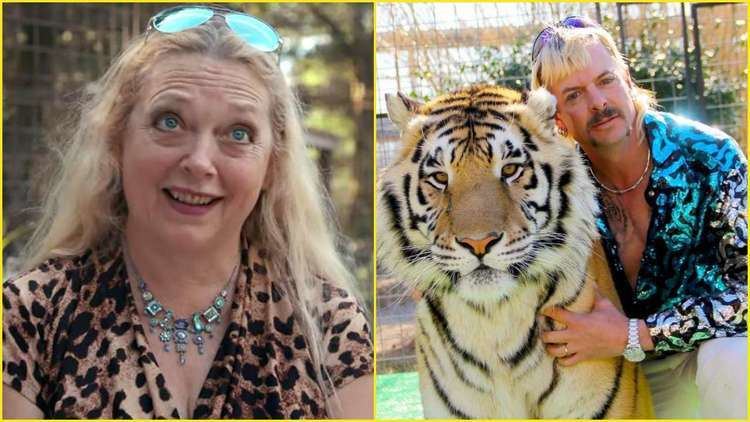On the right, Carole Baskin smiling while looking above, with blonde hair and wearing an animal printed shirt. On the left, Joe Exotic with blonde hair while holding a tiger and wearing a blue-green polo shirt.