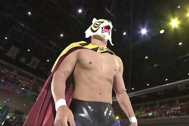 Tiger Mask (professional wrestling) Tiger Mask W Makes His King Of Pro Wrestling Debut