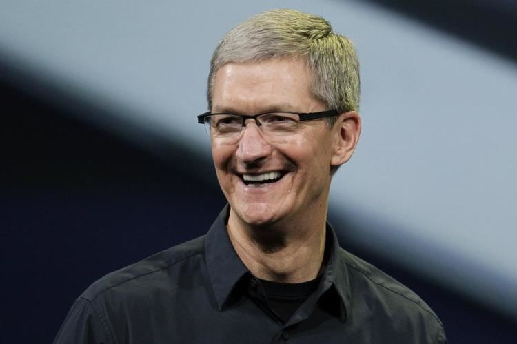 Tim Cook Apple CEO Tim Cook Publicly Comes Out as Gay in Op Ed
