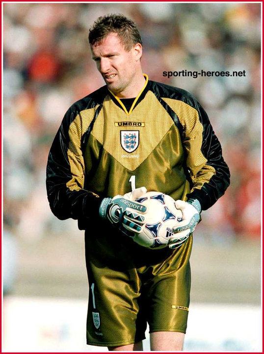 Tim Flowers Tim FLOWERS Biography of his England football career England