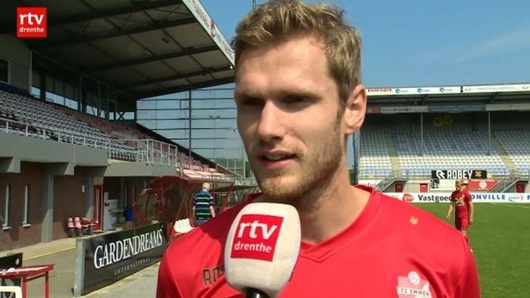 Tim Siekman FC Emmen oefent met Tim Siekman tegen Drents Verbond RTV Drenthe