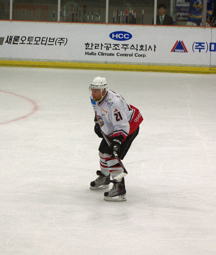 Tim Smith (ice hockey) Tim Smith ice hockey Wikipedia