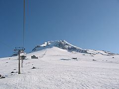 Timberline Lodge ski area httpsuploadwikimediaorgwikipediacommonsthu