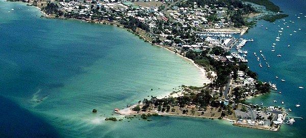 Tin Can Bay, Queensland httpschristopherwelldonfileswordpresscom201