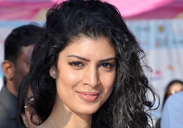 Tina Desai IndiaTv278ba9tinadesae2015jpg