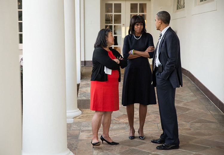 Tina Tchen First Lady Michelle Obama with President Barack and Chief