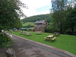 Tintern railway station httpsuploadwikimediaorgwikipediacommonsthu