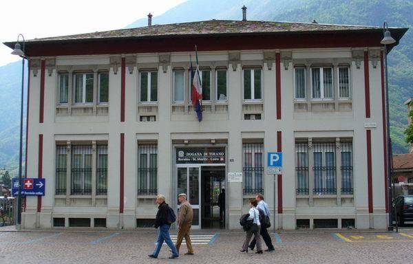 Tirano (Rhaetian Railway station)