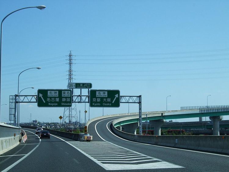 Tōkai-Hokuriku Expressway