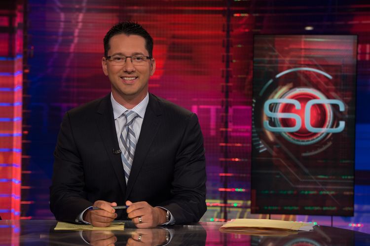 Todd Grisham ESPN39s Friday Night Fights Returns January 4 with New Host