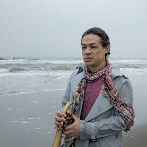Toku (musician) wwwinterfmcojpjazzblogwpcontentuploads201