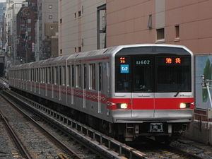 Tokyo Metro Marunouchi Line httpsuploadwikimediaorgwikipediacommonsthu