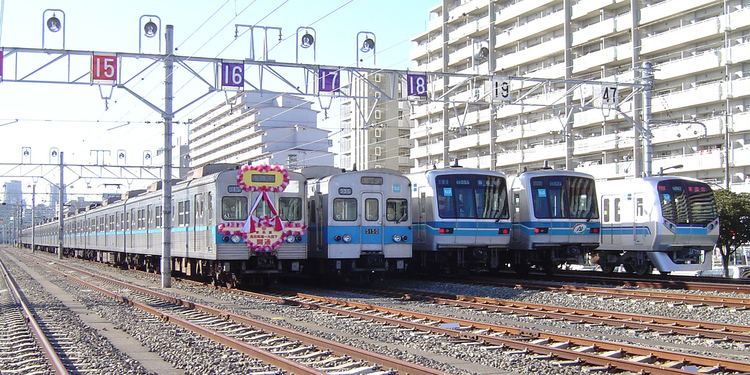 Tokyo Metro Tōzai Line FileTokyo Metro Tozai Line 20050122jpg Wikimedia Commons