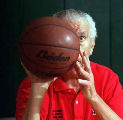 Tom Amberry Free throw champion Tom Amberry dies in Long Beach at 94