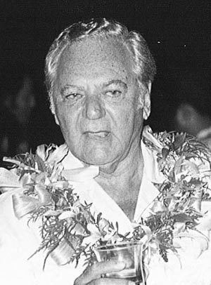 Tom Davis (Cook Islands politician) Sir Tom Davis Premier from 3 Cook Islands RNZ