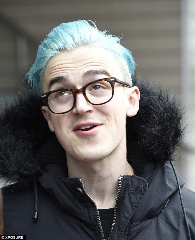 Tom Fletcher McBusted39s Tom Fletcher shows off the results of his DIY