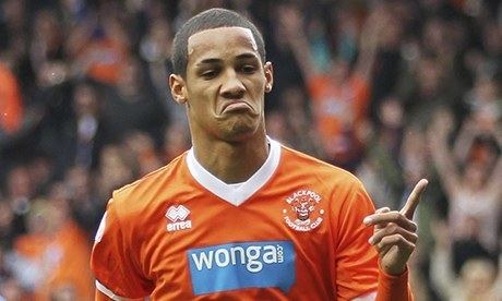 Tom Ince Football transfer rumours Tom Ince to choose Monaco over