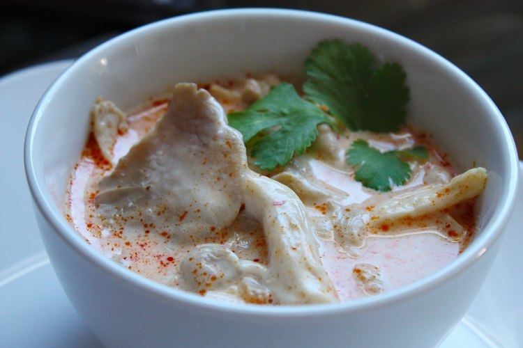 Tom kha kai Tom Kha Gai Thai Coconut Galangal Chicken Soup