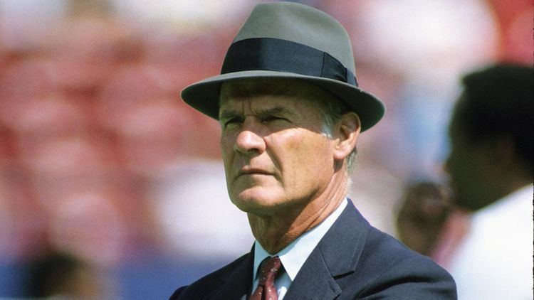 Tom Landry Greatest NFL coaches No 8 Tom Landry Dallas Cowboys