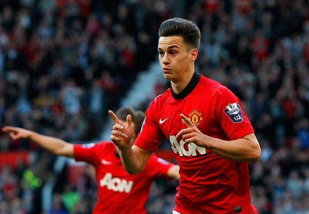Tom Lawrence Will Keane and Tom Lawrence sign new Manchester United