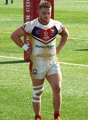 Tom Lillycrop httpsuploadwikimediaorgwikipediacommonsthu