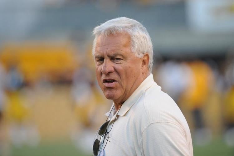 Tom Modrak Former Eagles GM Steelers Scout Tom Modrak Dies at Age 74