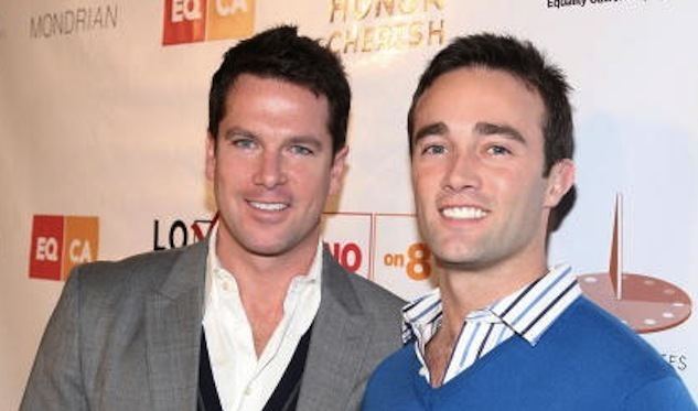 Tom Roberts (journalist) MSNBC Anchor Thomas Roberts to Wed Out Magazine