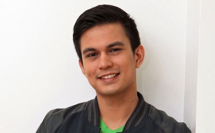 Tom Rodriguez - Tom Rodriguez Spreads Filipino Cheer In Arirang Daily ...