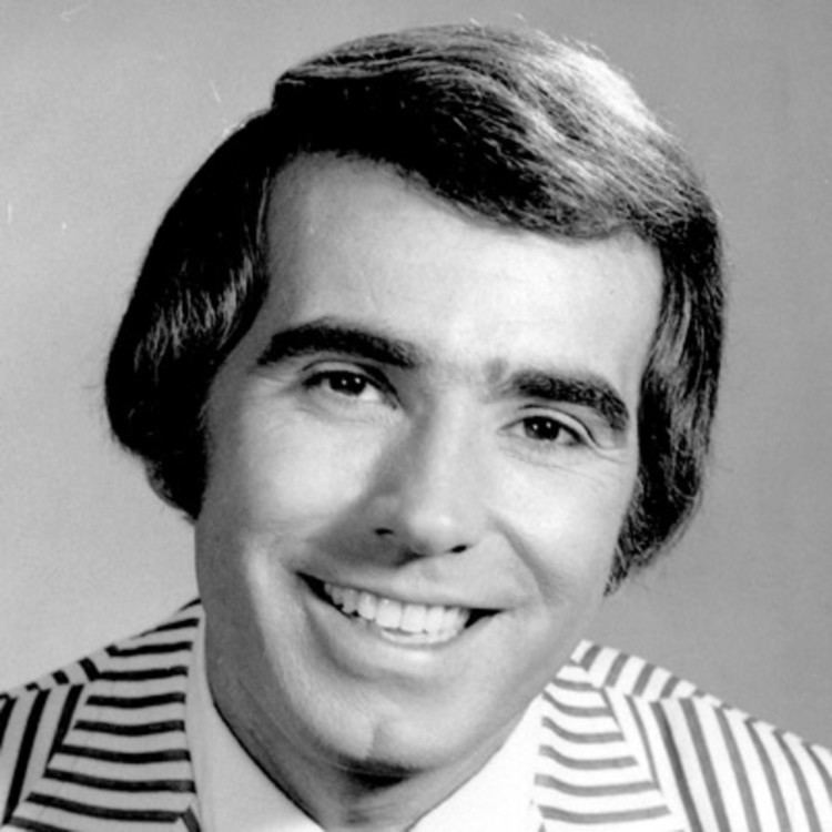 Tom Snyder Tom Snyder Talk Show Host Radio Talk Show Host News Anchor