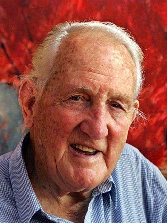 Tom Uren Former Whitlam minister and deputy Labor leader Tom Uren dies aged