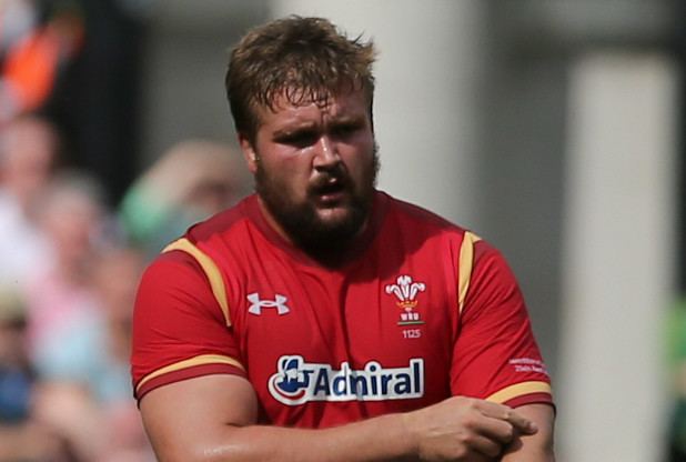 Tomas Francis Exeter prop Tomas Francis earns admiration of Wales coach