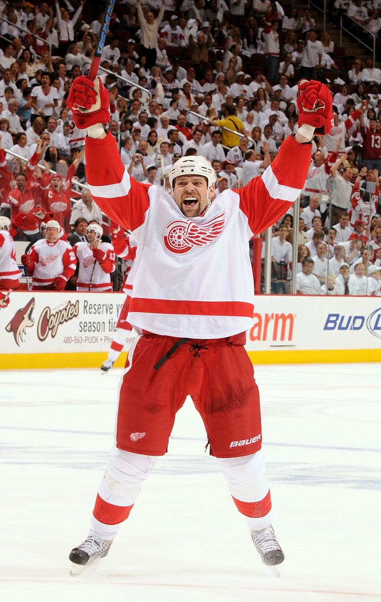 Tomas Holmström Former Detroit Red Wing Tomas Holmstrom reflects on his 15year NHL
